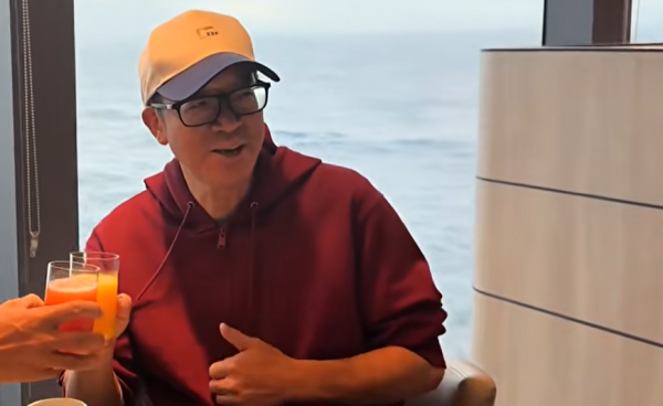 宇轩配资 俞敏洪再发长文道歉：“用员工血汗钱旅游”说法不妥，老板也在拼命努力